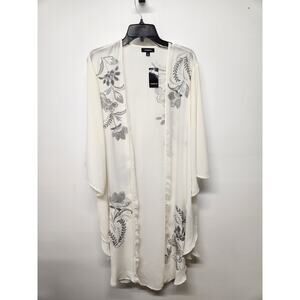 Torrid Embroidered Chiffon Loretta Floral Emb Shirttail Kimono, Sz 2 (2X 18-20)